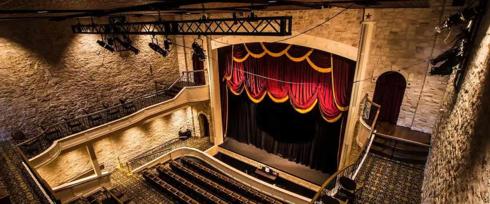 Exploring the Rich History of Opera Houses in Northeastern Texas